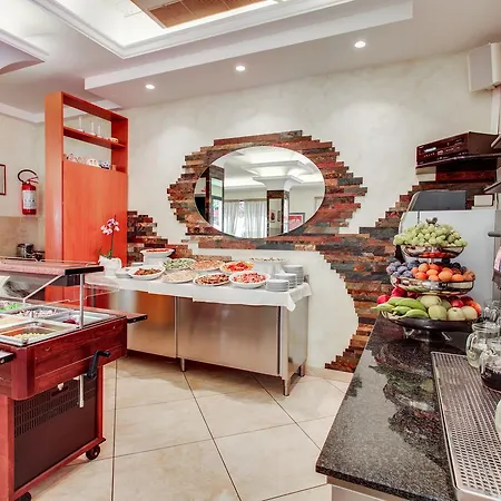 ホテル Boschetti 3*